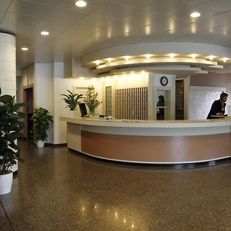 卡特里亚拉斯提纳诺 Thp Bologna酒店 外观 照片